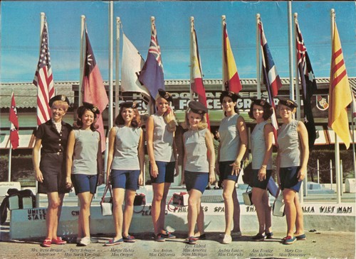 The back cover of the September 1970 edition of Green Beret featured Miss USA and several Miss States posing in front of the 5th Special Forces Group HQ whilst on a USO tour in Vietnam