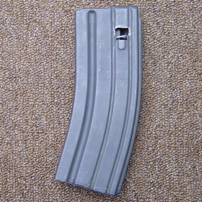 M16 Rifle 30rd Magazine.