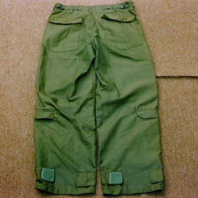 Rear view of the Pilots Nomex Trousers with belt removed.