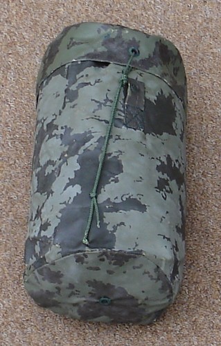 The Australian Hootchie Carrier was made in the same two-color camouflage as their raincoat and collapsible canteen.