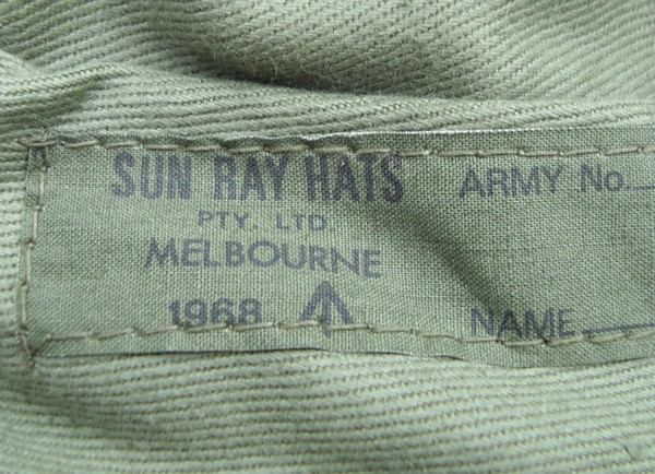 1968 dated Australian Giggle Hat label.
