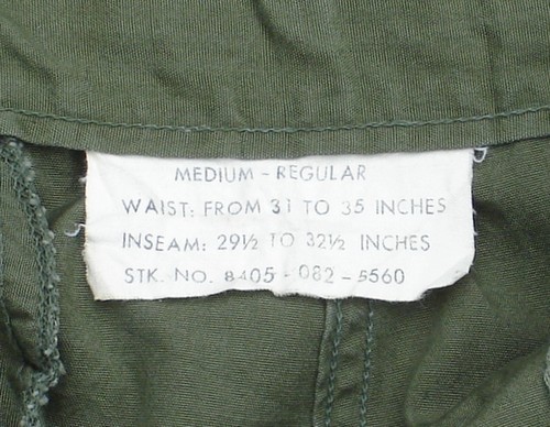 The 2nd pattern Tropical Combat Trousers size label gave details of both the waist size and inseam.
